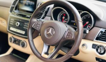 Mercedes Benz GLS 350 D (Grand Edition) full