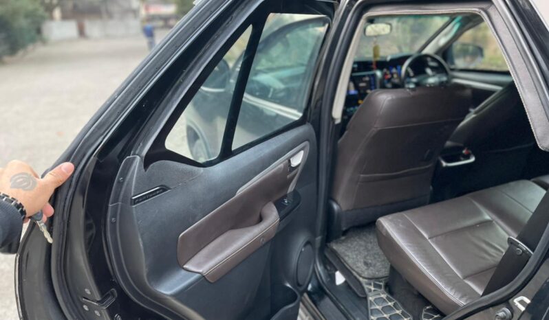 TOYOTA FORTUNER 4X2 BULLETPROOF full