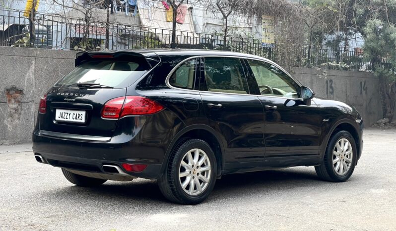 PORSCHE CAYENNE full