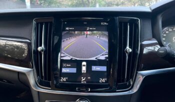 VOLVO S90 MOMENTUM full