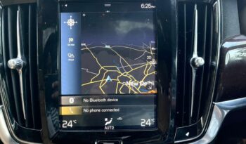 VOLVO S90 MOMENTUM full