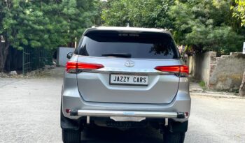 FORTUNER 4X2 full