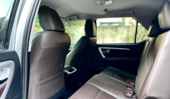 FORTUNER 4X2 full