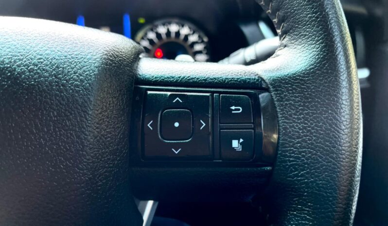 FORTUNER 4X2 full
