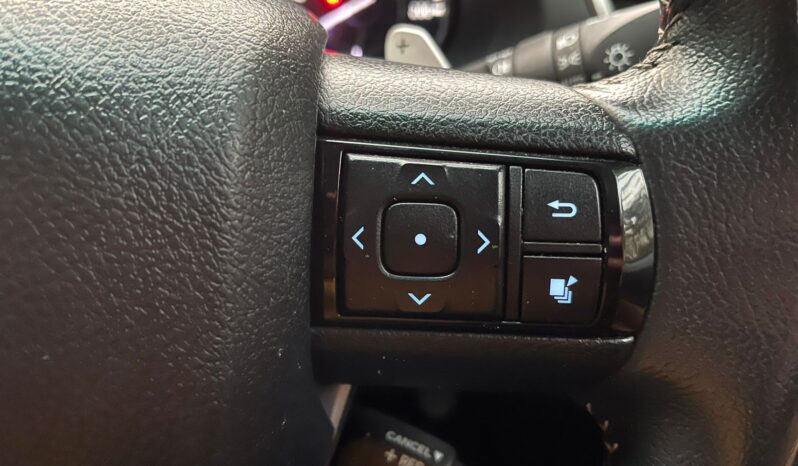 TOYOTA FORTUNER 4X4 full
