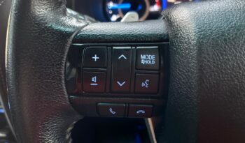TOYOTA FORTUNER 4X4 full