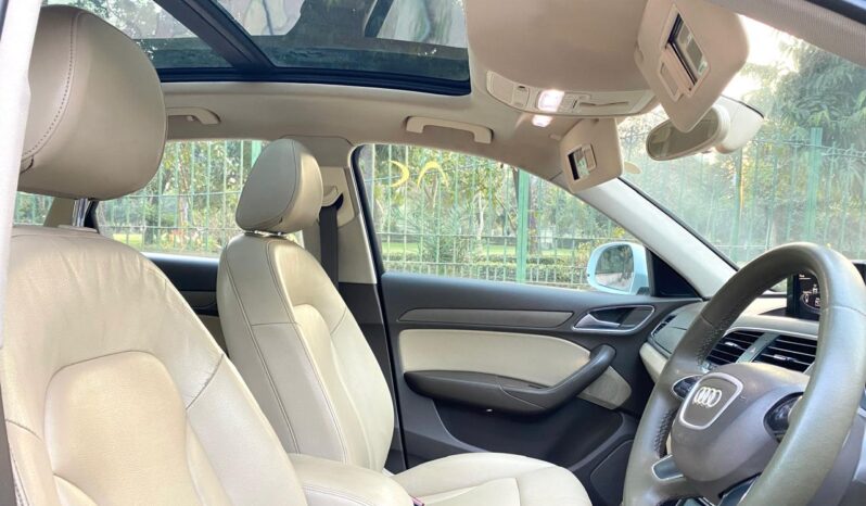 AUDI Q3 2.0 TDI full