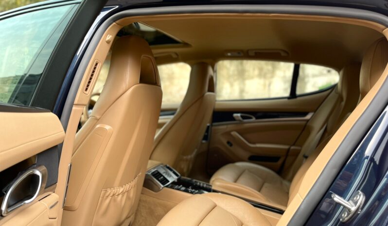 PORSCHE PANAMERA full