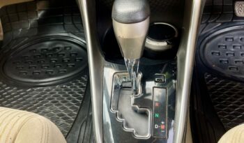 TOYOTA YARIS 1.5V CVT full