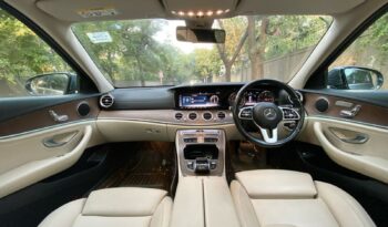 MERCEDES-BENZ E220D EXCLUSIVE full