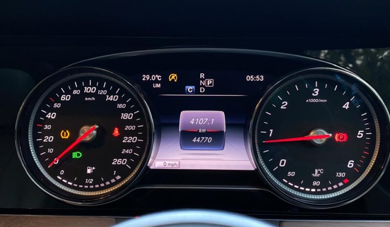 MERCEDES-BENZ E220D EXCLUSIVE full