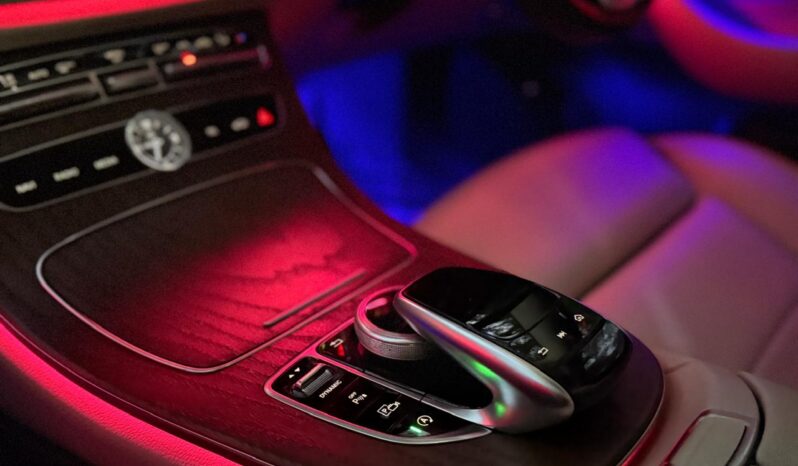 MERCEDES-BENZ E220D EXCLUSIVE full