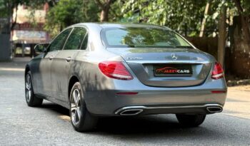 MERCEDES-BENZ E220D EXCLUSIVE full