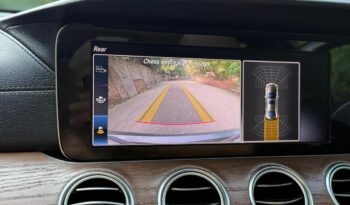 MERCEDES-BENZ E220D EXCLUSIVE full