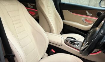 MERCEDES-BENZ E220D EXCLUSIVE full
