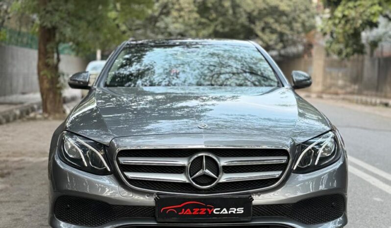 MERCEDES-BENZ E220D EXCLUSIVE full