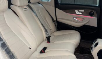 MERCEDES-BENZ E220D EXCLUSIVE full