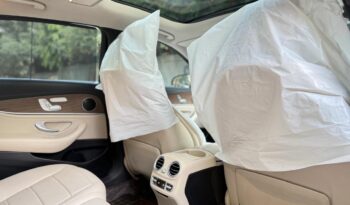 MERCEDES-BENZ E220D EXCLUSIVE full
