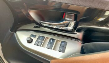 TOYOTA INNOVA CRYSTA Z-2.8 full