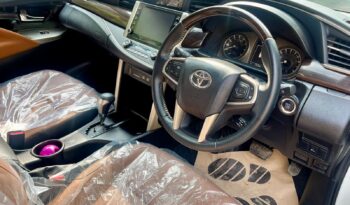 TOYOTA INNOVA CRYSTA 2.7 Z AT full