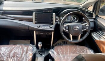 TOYOTA INNOVA CRYSTA 2.7 Z AT full