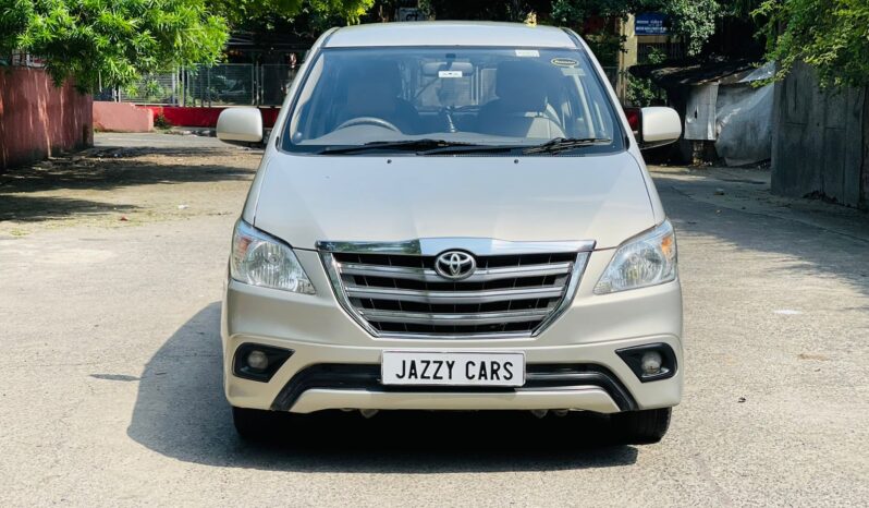 TOYOTA INNOVA 2.5 GX full