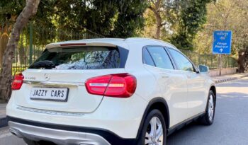 MERCEDES-BENZ GLA 200 full
