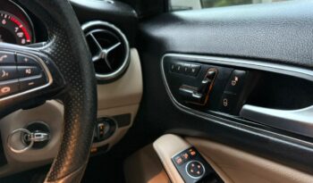 MERCEDES-BENZ GLA 200 full