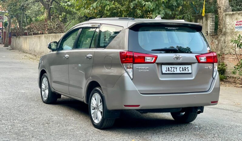 TOYOTA INNOVA CRYSTA Z AT full