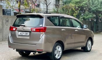 TOYOTA INNOVA CRYSTA Z AT full