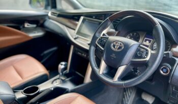 TOYOTA INNOVA CRYSTA Z AT full