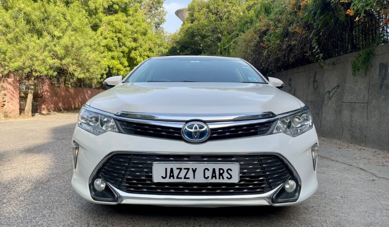 TOYOTA CAMRY HYBRID full