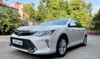 TOYOTA CAMRY HYBRID full
