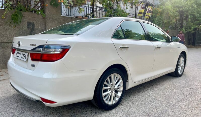 TOYOTA CAMRY HYBRID full