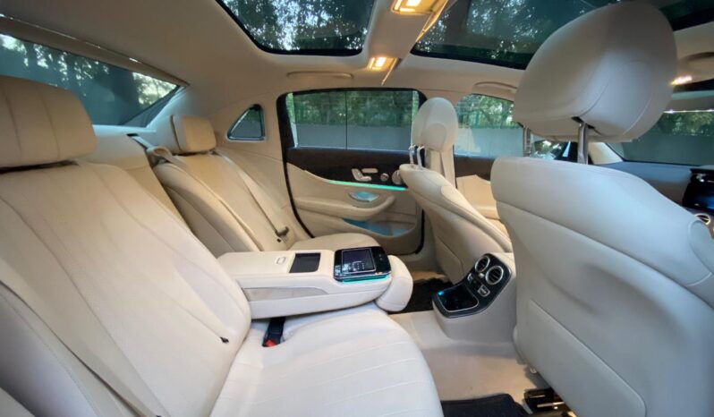 MERCEDES-BENZ E220D EXCLUSIVE full