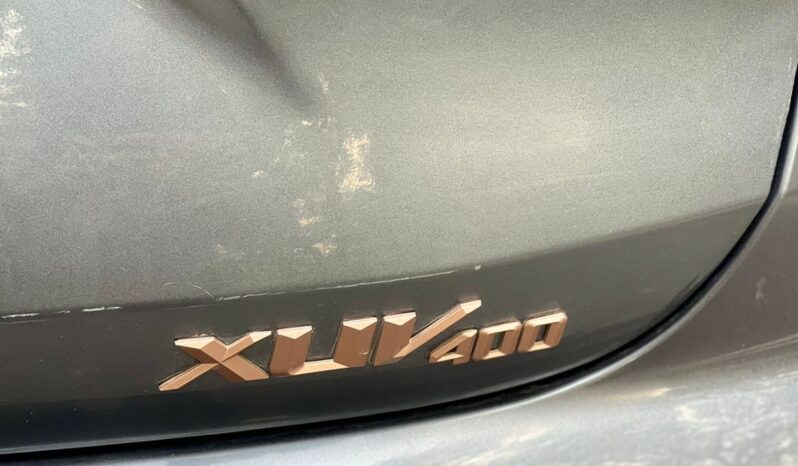 MAHINDRA XUV 400 EL TOP full