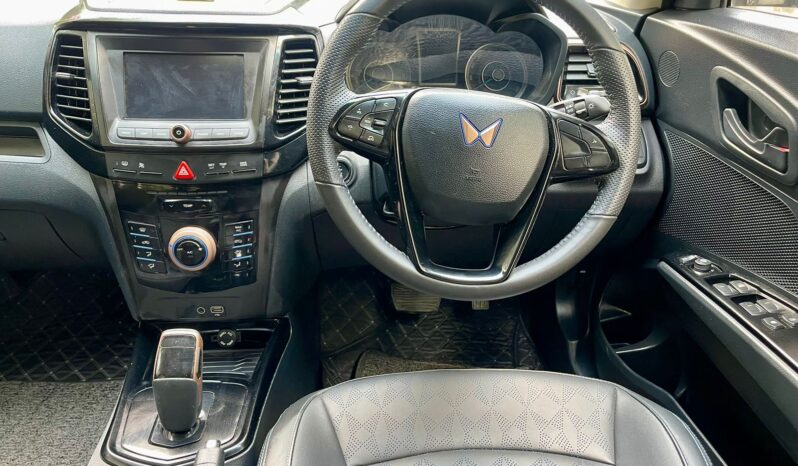 MAHINDRA XUV 400 EL TOP full