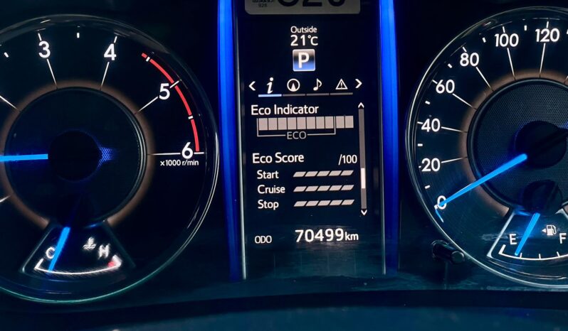 TOYOTA FORTUNER 4X2 full