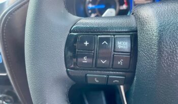 TOYOTA FORTUNER 4X2 full