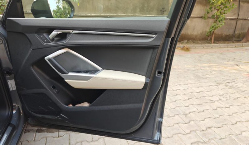 AUDI Q3 40 TFSI BOLD EDITION full