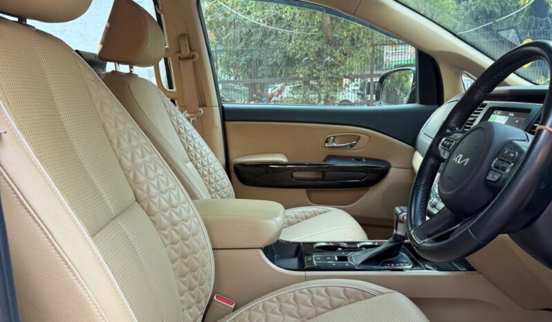 KIA CARNIVAL LIMOUSINE PLUS full