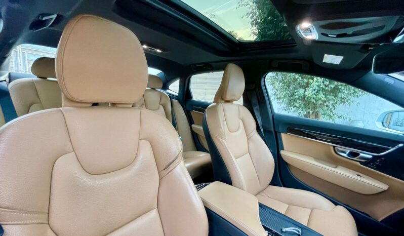 VOLVO S90 MOMENTUM full