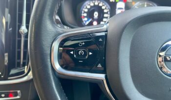 VOLVO S90 MOMENTUM full