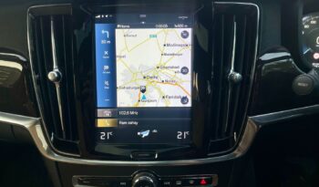 VOLVO S90 MOMENTUM full