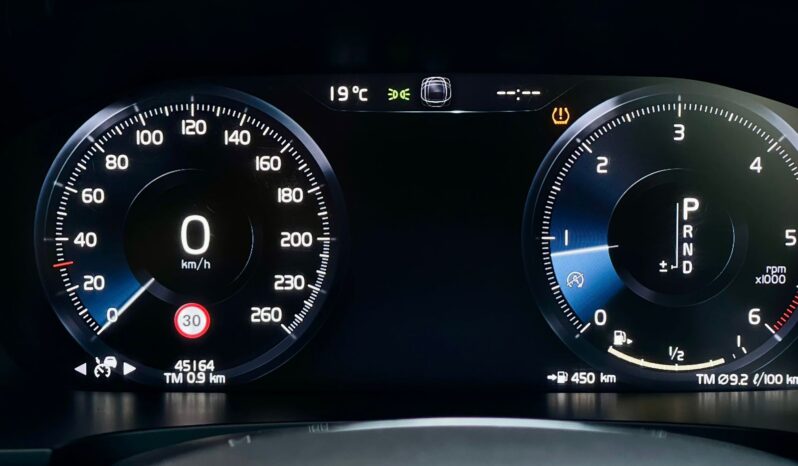 VOLVO S90 MOMENTUM full