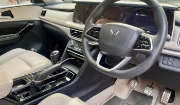 MAHINDRA XUV 700 AX7 full