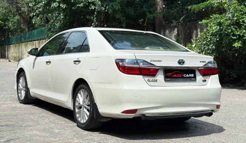 TOYOTA CAMRY HYBRID full