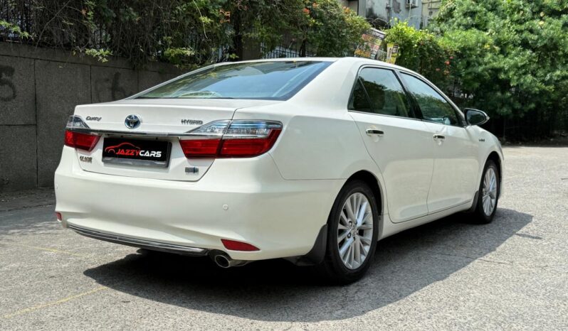 TOYOTA CAMRY HYBRID full