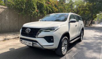 TOYOTA FORTUNER 4X4 full