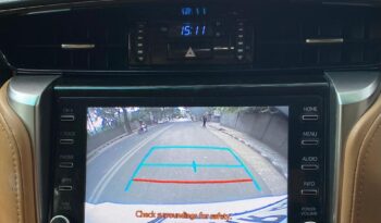 TOYOTA FORTUNER 4X4 full